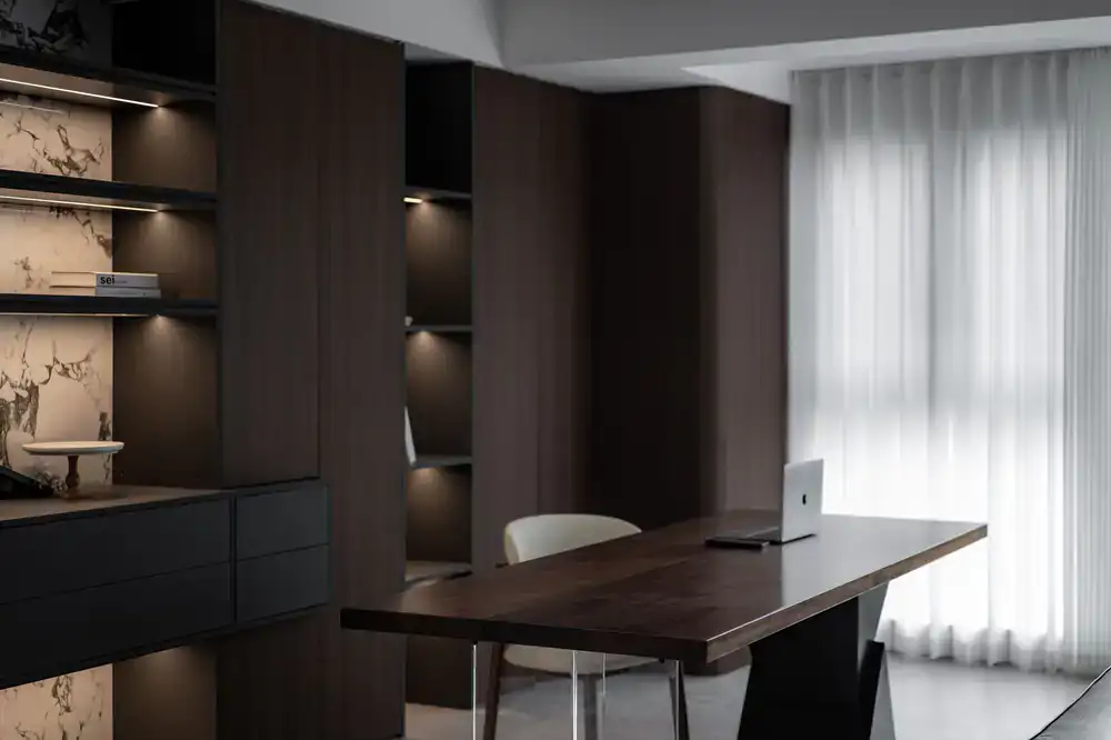Elegant and functional home office